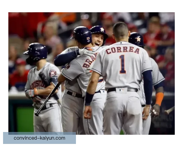 F1新赛季焦点战提前打响各队升级方案引爆围场热议冠军之争再度升级