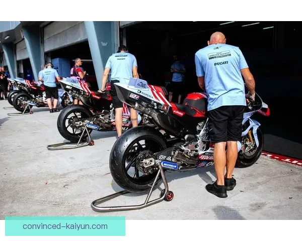 MotoGP赛季激战升级车手转会与新规引爆围场焦点全面观察 MotoGP赛季激战升级车手转会与新规引爆围场焦点全面观察