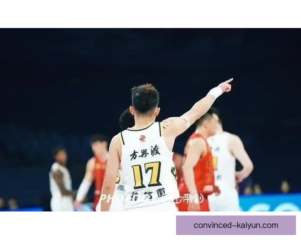 中国男篮逆转夺冠刷新纪录引发全国球迷热议关注赛季表现彰显团队实力 中国男篮逆转夺冠刷新纪录引发全国球迷热议关注赛季表现彰显团队实力