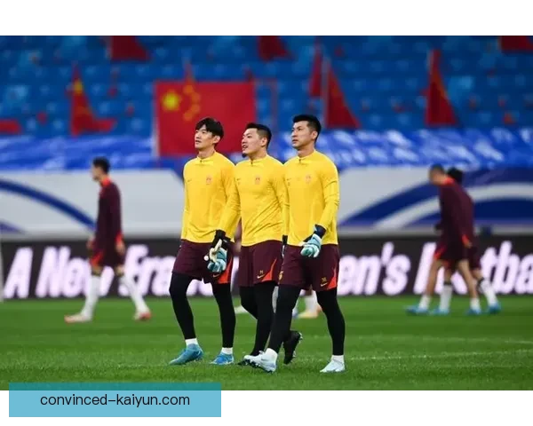 国家队迎关键战主帅调整阵容球迷期待新突破联赛与青训联动引关注 国家队迎关键战主帅调整阵容球迷期待新突破联赛与青训联动引关注