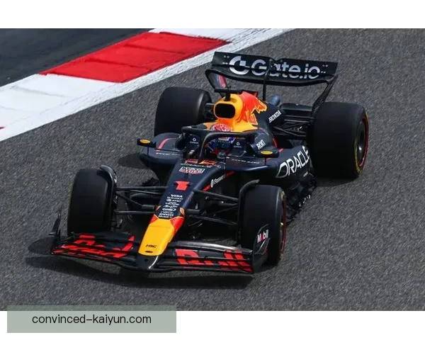 F1赛季最新动态：红牛车队优势依旧 赛车技术革新助力竞争力提升