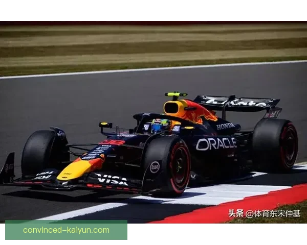 F1赛季最新动态揭示车队战略调整与车手竞争格局变化