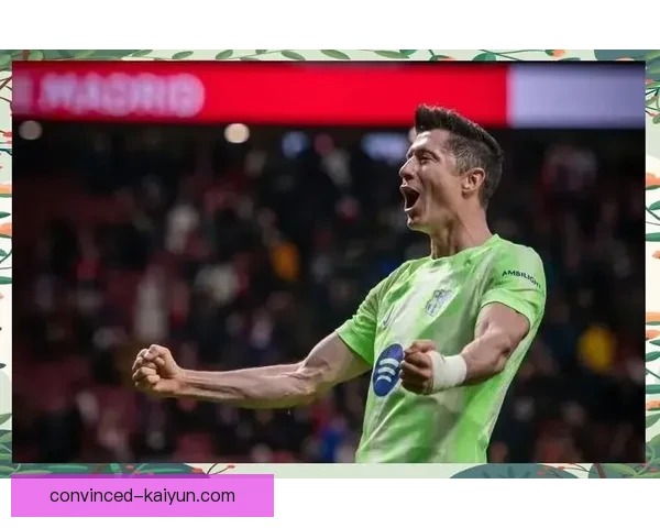 关键战役逆转取胜豪门球队强势反弹冲击赛季冠军荣耀再掀体育热潮