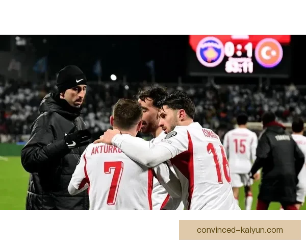 欧洲劲旅激烈角逐欧冠八强赛，球星表现引发热议