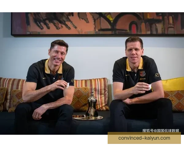 梅西领衔巴萨对阵皇马之战前瞻：两队核心球员状态解析与赛前预测