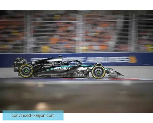 F1赛季最新动态速递车队策略与车手表现全面解析